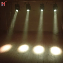 Вращающаяся голова PL Led wash beam 7 (RGBW, zoom)