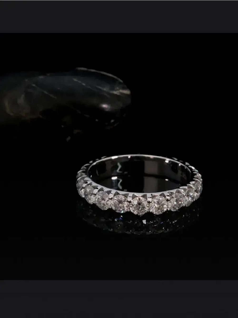 Муассанит 2,5мм ,D/VVS1 -3шт