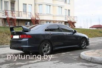 Накладка заднего бампера V.2 Mugen для Honda Accord 7