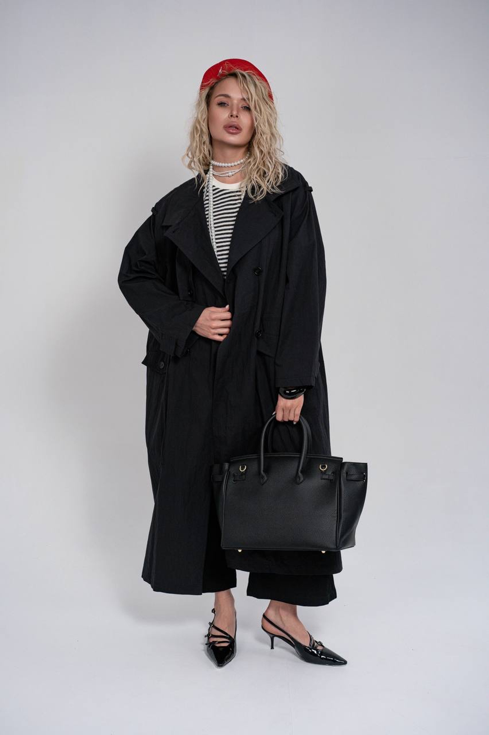 Легкий двубортный тренч oversize