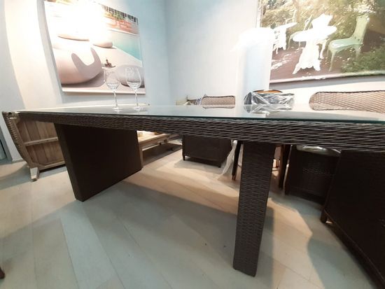 Уличный плетеный обеденный Barcelona