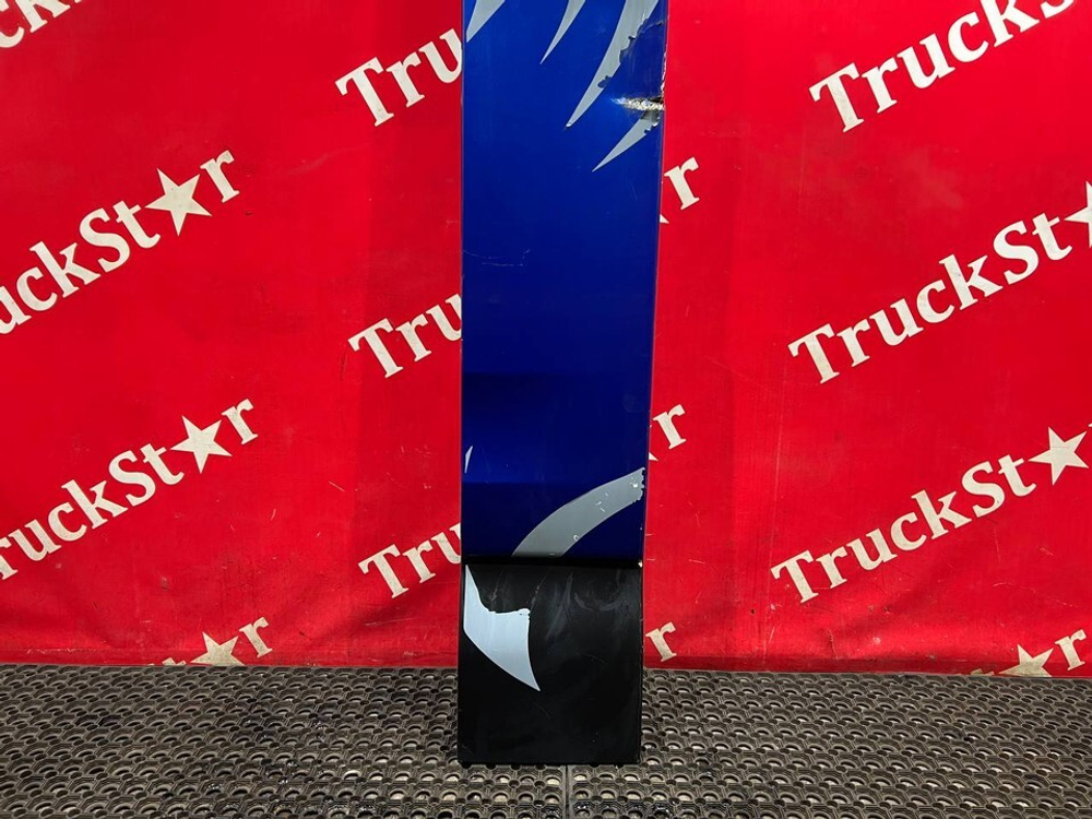 Спойлер кабины боковой левый 2022г