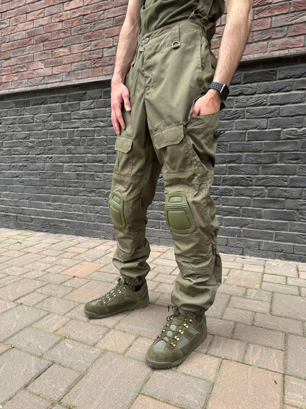 Тактический костюм горка с наколенниками и налокотниками олива