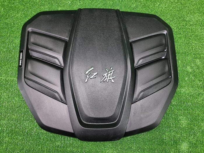 Накладка двигателя Hongqi HS5 (2019-н.в.)