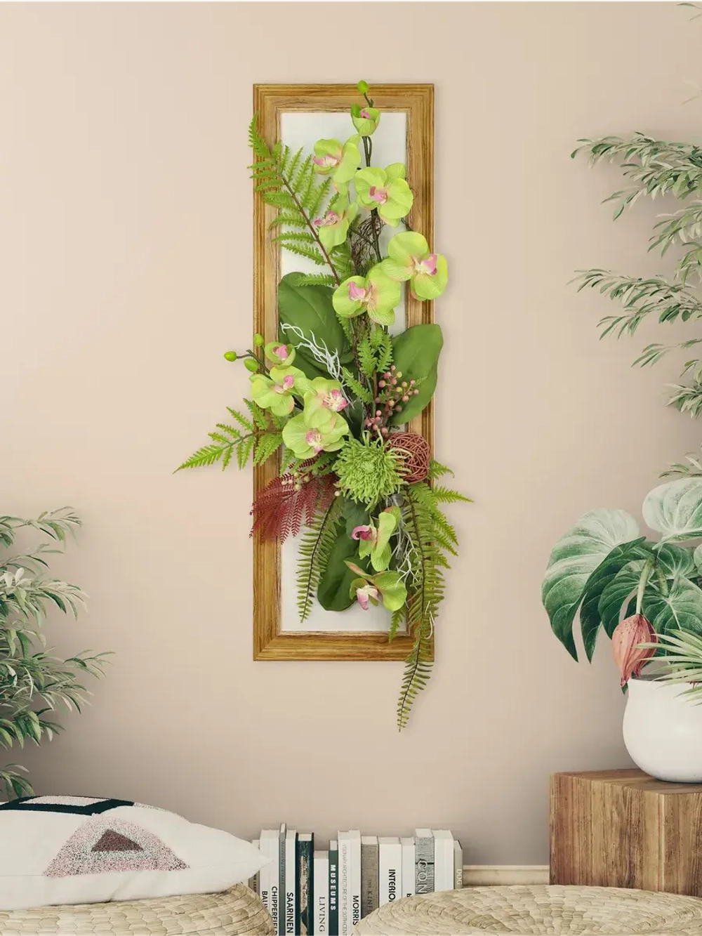 Искусственные цветы для декора стен