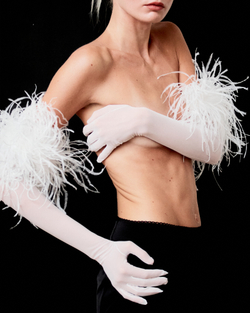 Перчатки удлиненные с перьями
