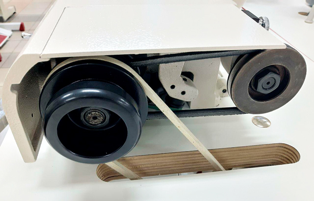 Машина для спуска края кожи А - 801