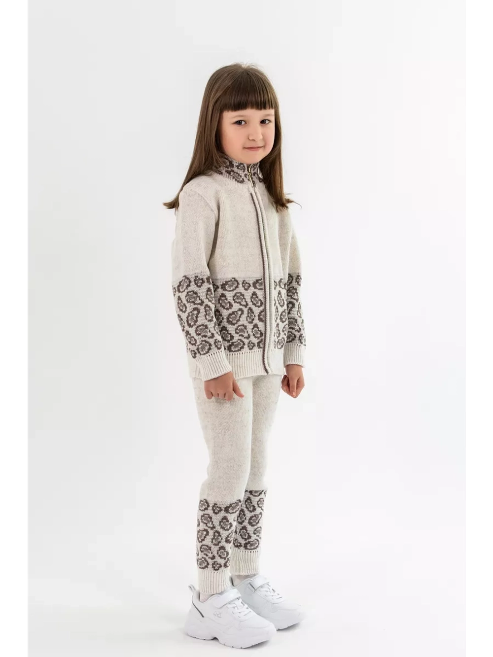 Кофта вязаная