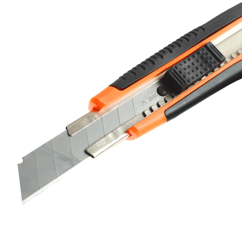 Нож строительный PATRIOT CKA 182