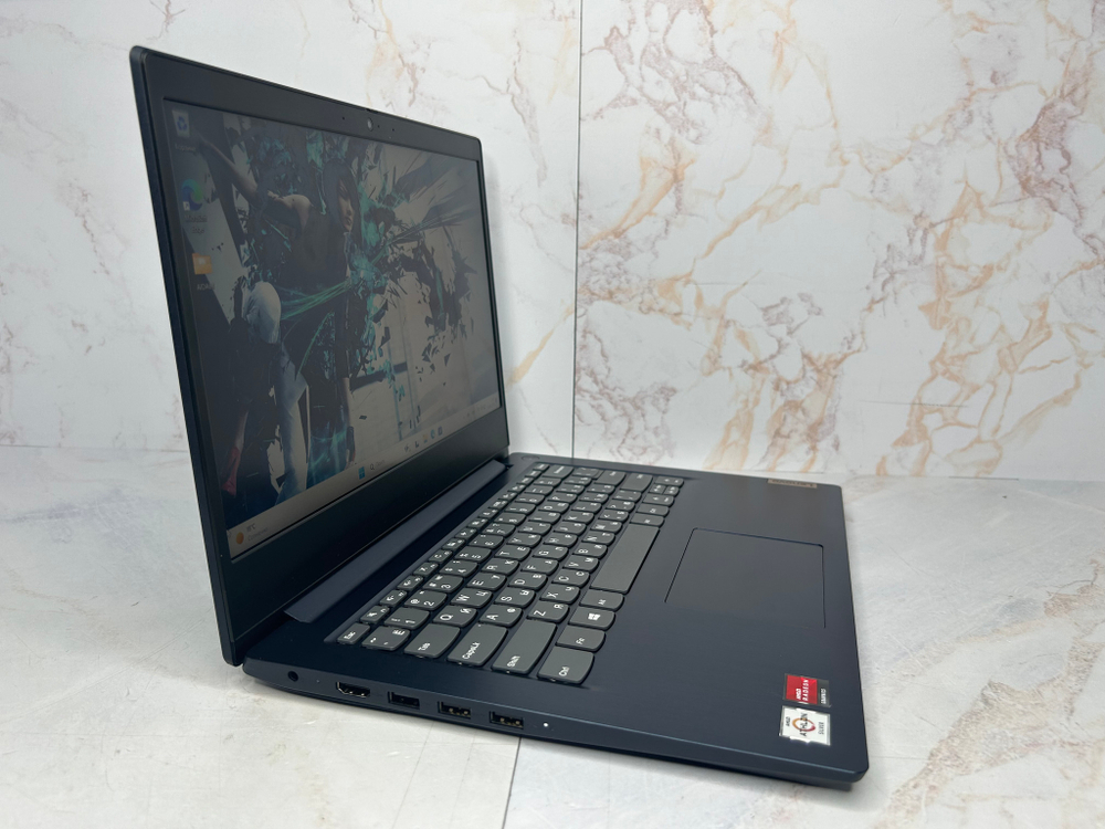 Ноутбук Lenovo IdeaPad 3-14ADA05 (81W000KQRU) 14"/AMD Athlon Silver 3050U /RAM 4GB/SSD 256GB/Radeon Graphics/1920x1080/TN/Windows 11/Подсветка кл-ры: Нет/Синий. Состояние: B1