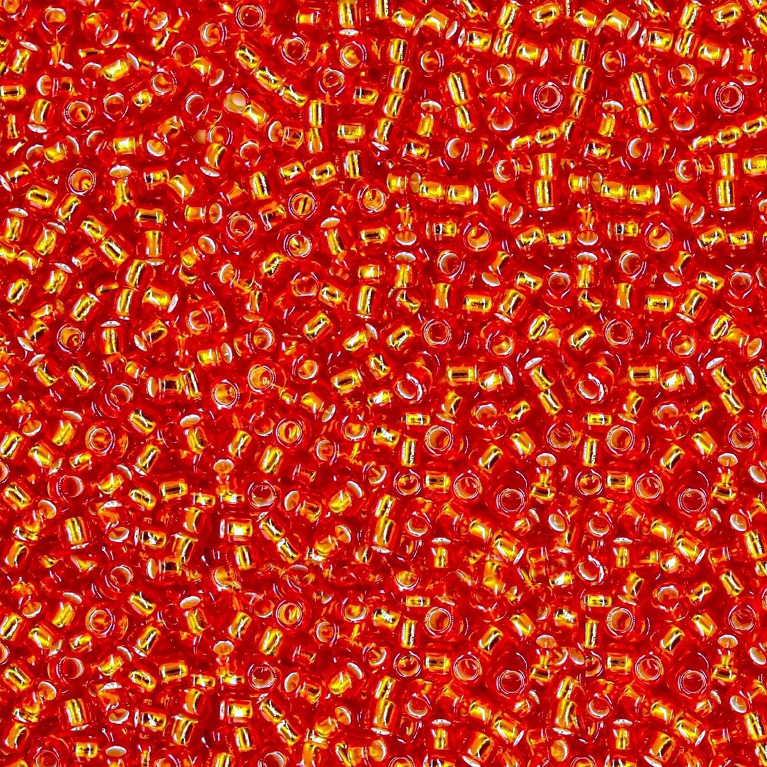 Японский бисер TOHO Round 15/0 (№25), с внутренним серебрением, прозрачный