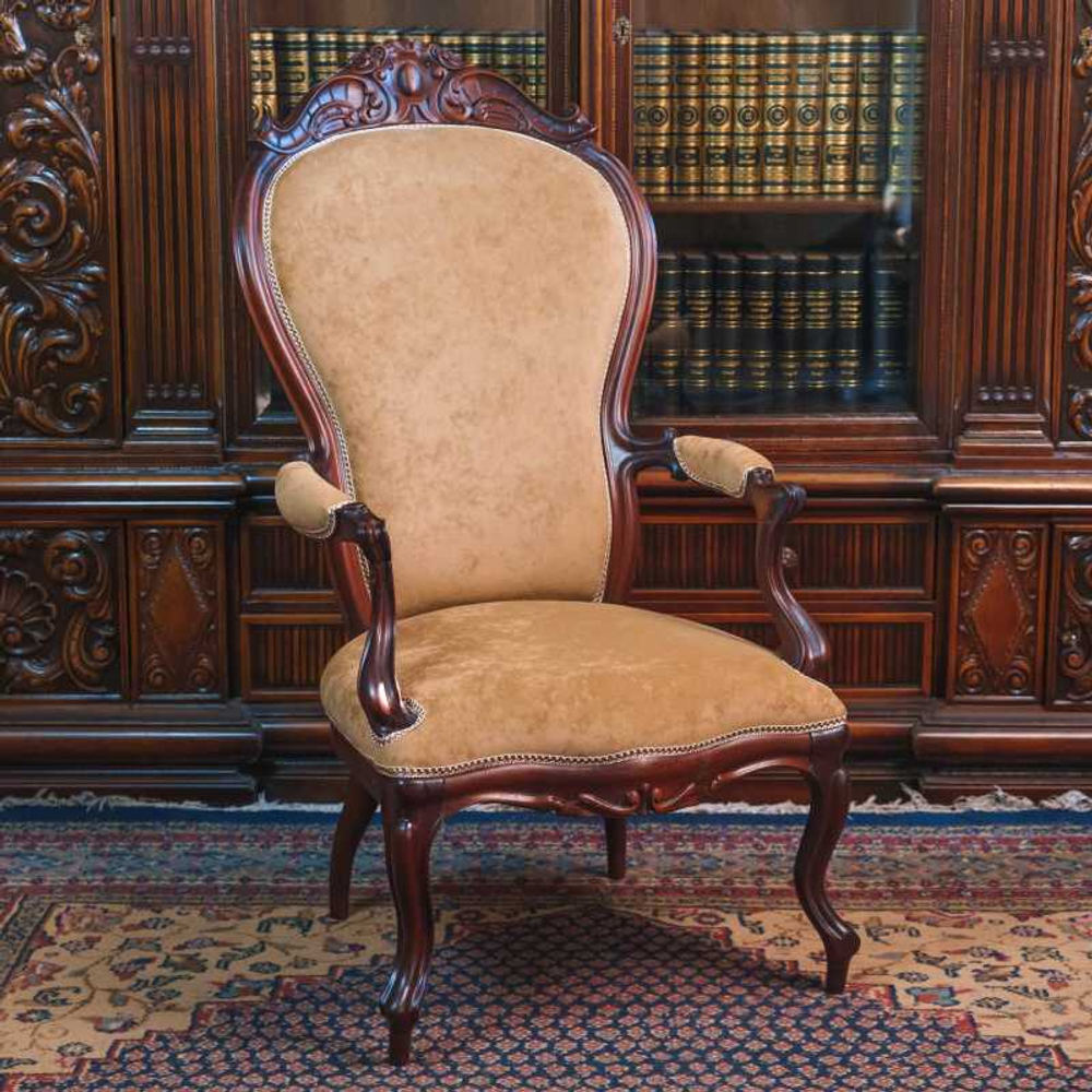 Кресло в стиле Людовика XV