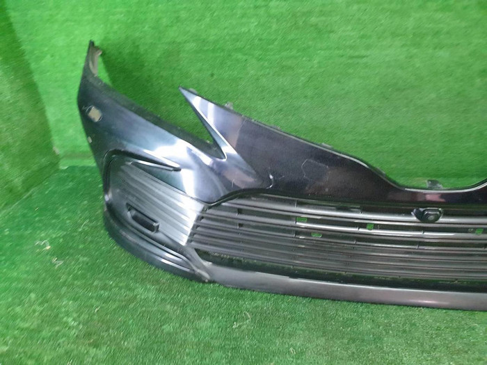 Бампер передний Toyota Camry xv70 (20-н.в) В сборе