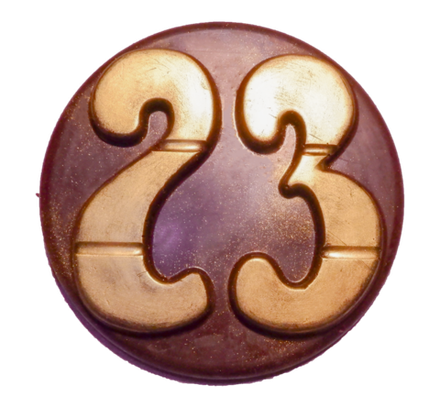 Шоколад ручной работы "Медаль 23" 40гр