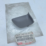 Заглушка салонной ручки (RH) 69283-33020-E0 6928333020E0