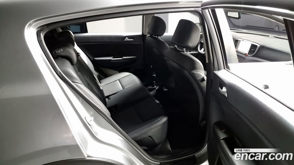 Kia Sportage The Bold Дизель 2.0 2WD (10.2019)