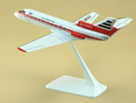 Модель самолета Як-40 (М1:72, Cubana)