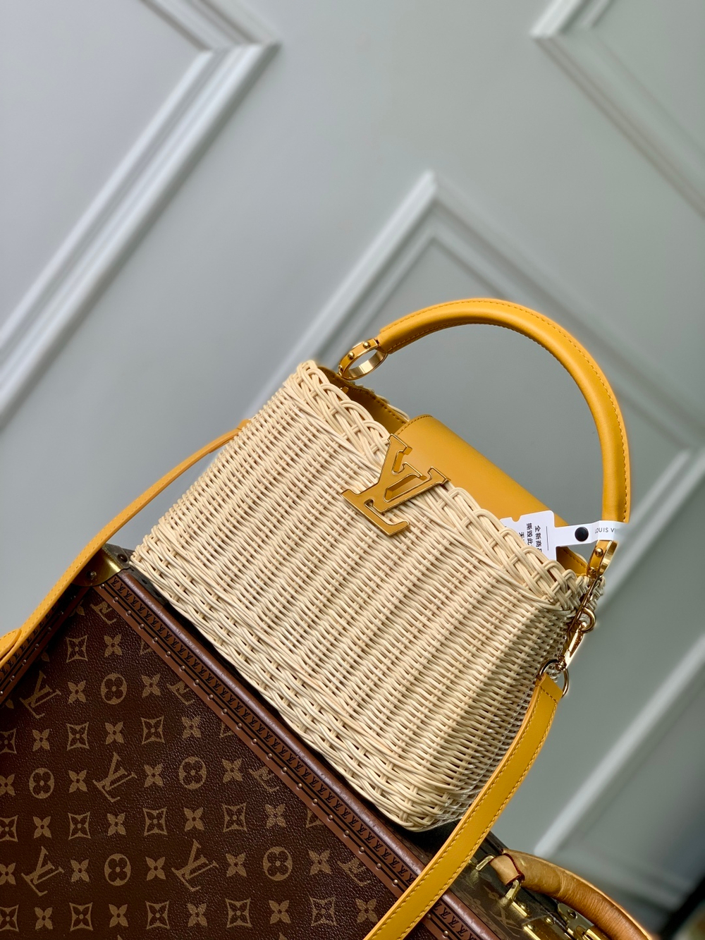 Louis Vuitton Capucines BB