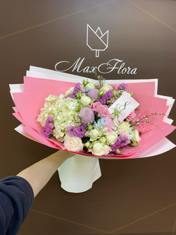 Букет 8 Марта М-39