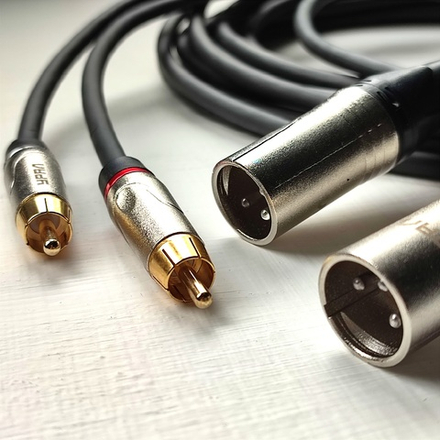 M202-005 Кабель Симфония ПРО микрофонный /межблочный экранированный 2RCA-2XLR сечением 2х0.2мм2. Длина 5м (пара)
