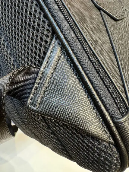 Рюкзак MONTBLANC Sartorial с тремя отделениями, черный