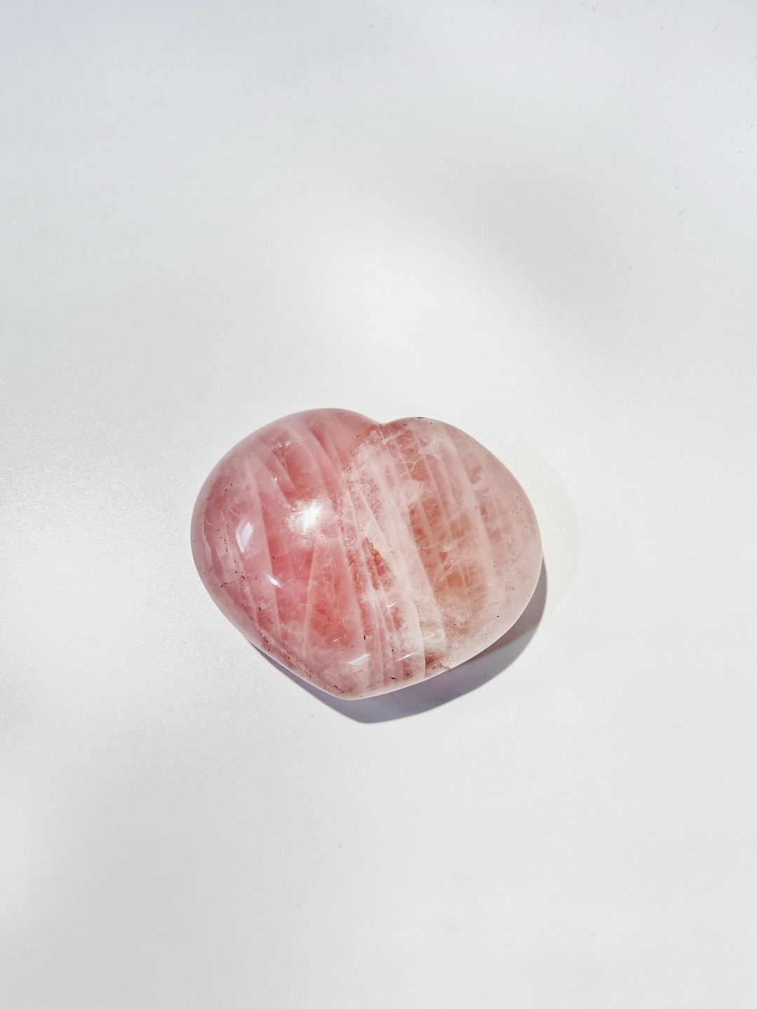 Сердечко из розового кварца крупное M