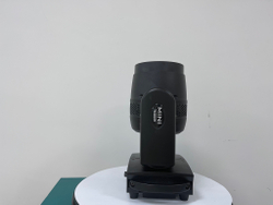 Голова полного вращения MINI 740 7x40W ZOOM WASH