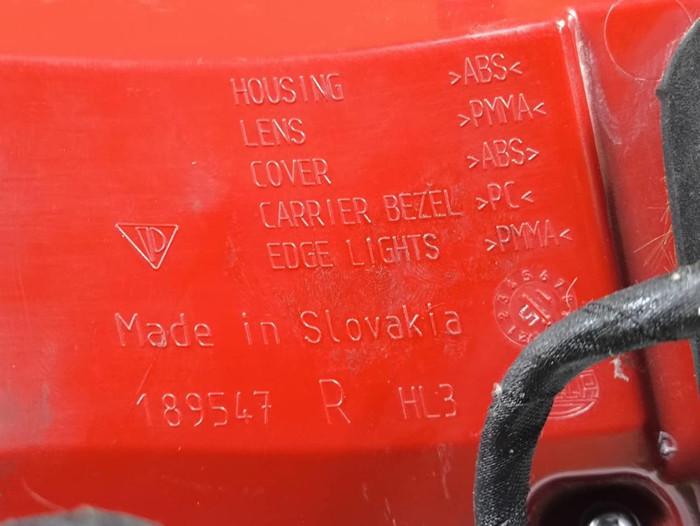 Фонарь правый внешний Porsche Macan (2014-2018)