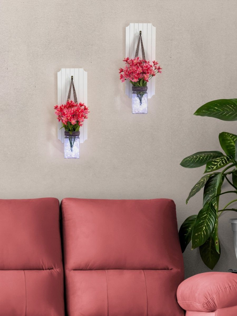 Декор для дома и интерьера букет цветов в вазе с подсветкой