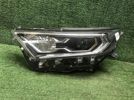 Фара левая Toyota RAV4 5 XA50 (2018-н.в.) LED