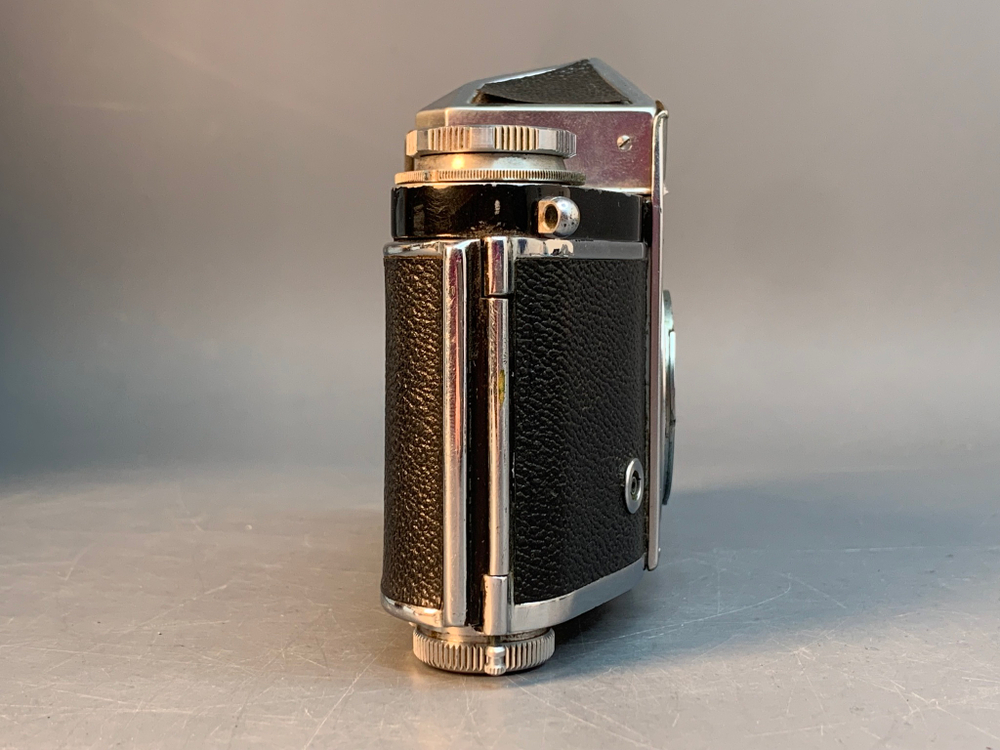 Exakta Varex IIa + Tessar 2.8/50mm пыль внутри объектива