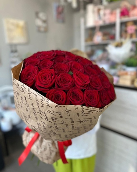 33 Розы в оформлении 🌹🌹🌹