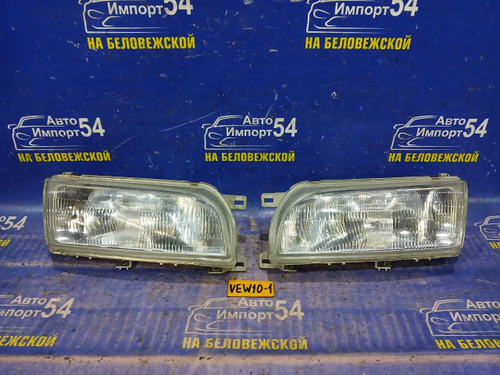 Фара передняя правая NISSAN AVENIR 1997