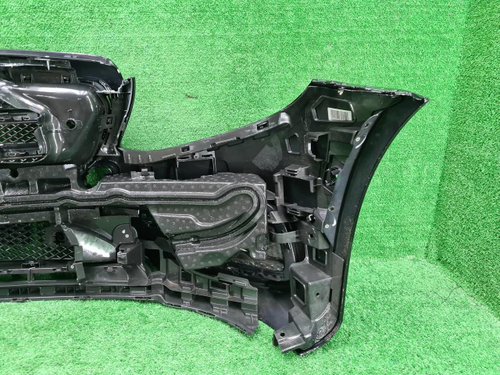 Бампер передний Mercedes E W213 16-21 AMG В сборе