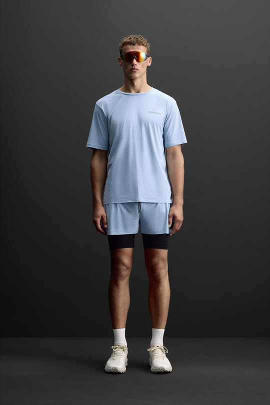 ZARA ПЕРФОРИРОВАННАЯ СПОРТИВНАЯ ФУТБОЛКА, НЕБЕСНО-ГОЛУБОЙ