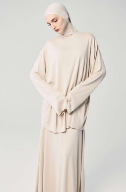 Лонгслив база бежевый