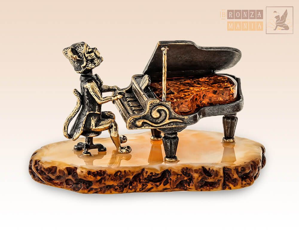 фигурка Кот за роялем