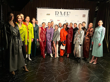 Дом Моды «Аника Керимова» открыл  Фестиваль «Russia Music Fashion 24» показом своей новой коллекции кожи премиального класса.