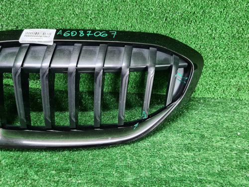 Решетка радиатора BMW 3er G20 (2018-2022)