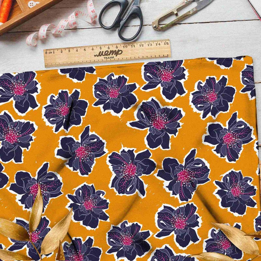 Ткань бифлекс синие цветы на горчичном фоне