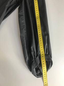 Платье длинное сдержанное, визуально на 48 размер