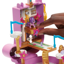 My Little Pony - портативный набор Mini World Magic Creation Zephyr Heights + фигурка Pipp Petals F5247 / артикул   F3876 F5247  / GTIN 5010994109752