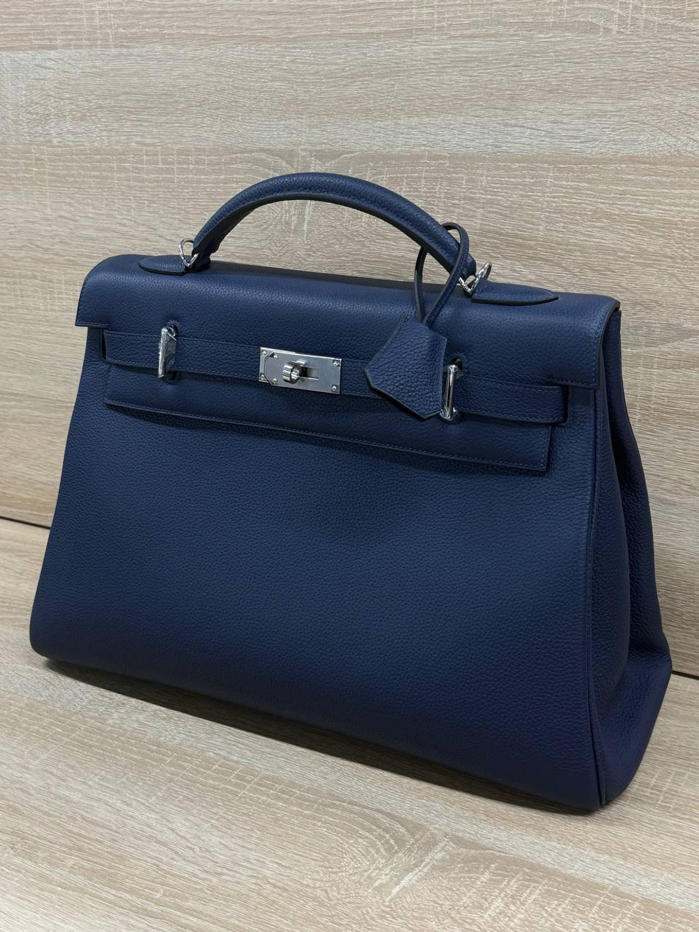 Портфель Hermes