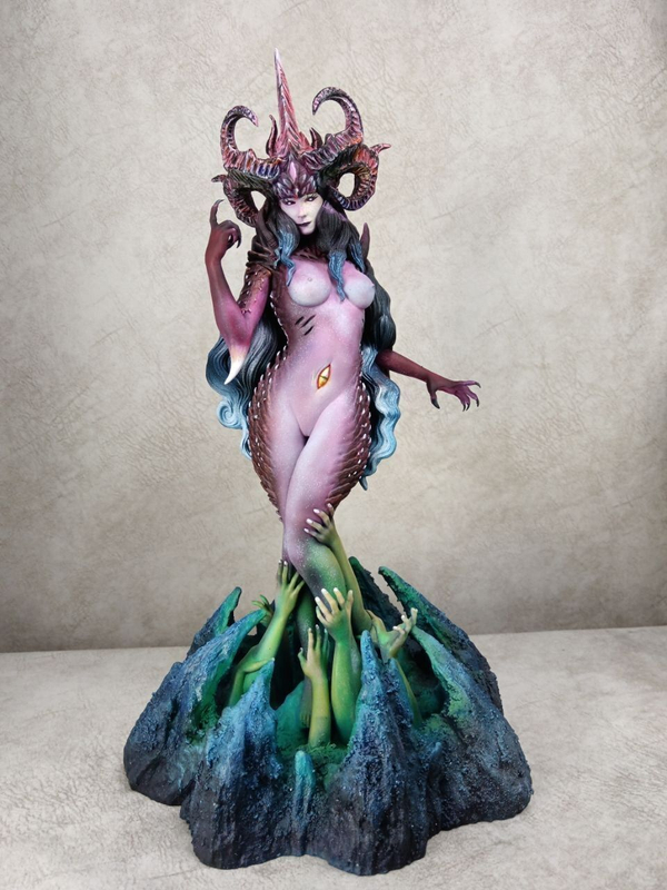 Slaanesh Та Что Жаждет Фигурка 38см В наличии