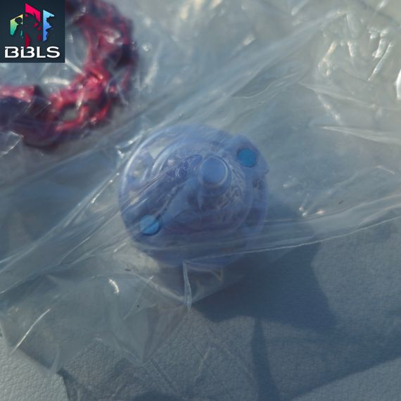 Волчок Victory Valkyrie Bumper Assault B-00 God Bey ver. от Takara Tomy