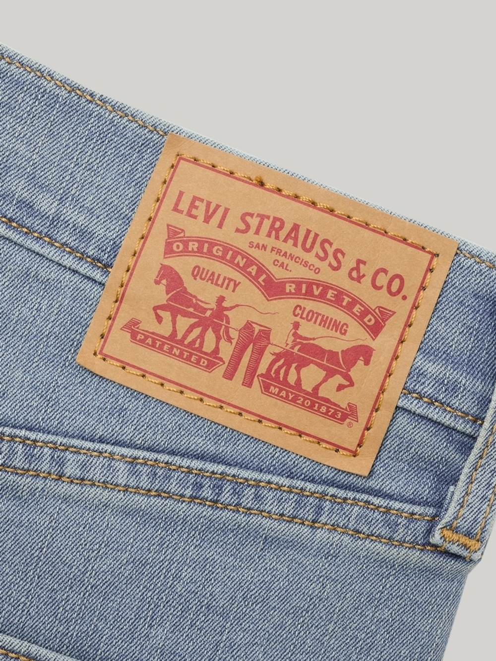 Женские свободные джинсы с завышенной талией Levi's High Loose 26872-0028