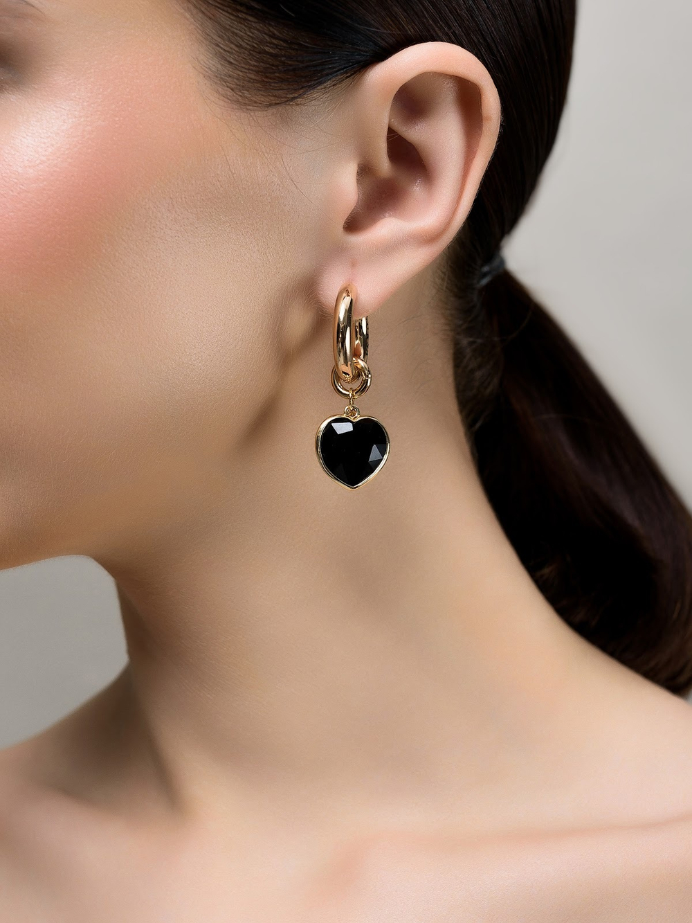 Серьги "Lovely" с черным агатом Gold