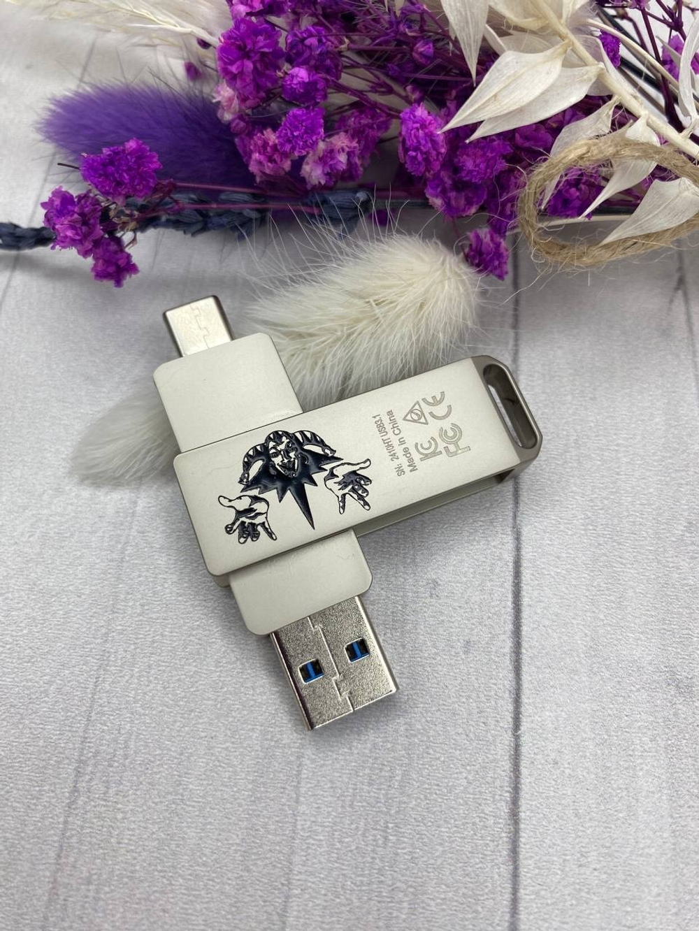 Флешка с гравировкой  Corsair.D.K USB Type-C 64GB