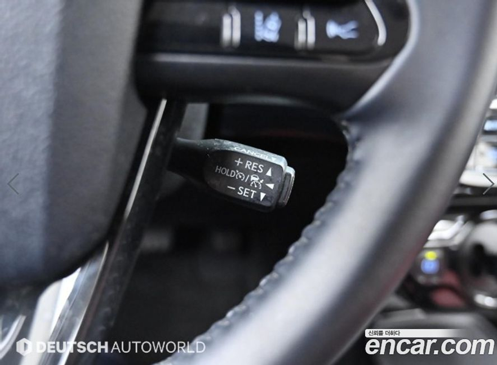 Toyota Prius 4 Generation 1.8 (05.2020)
