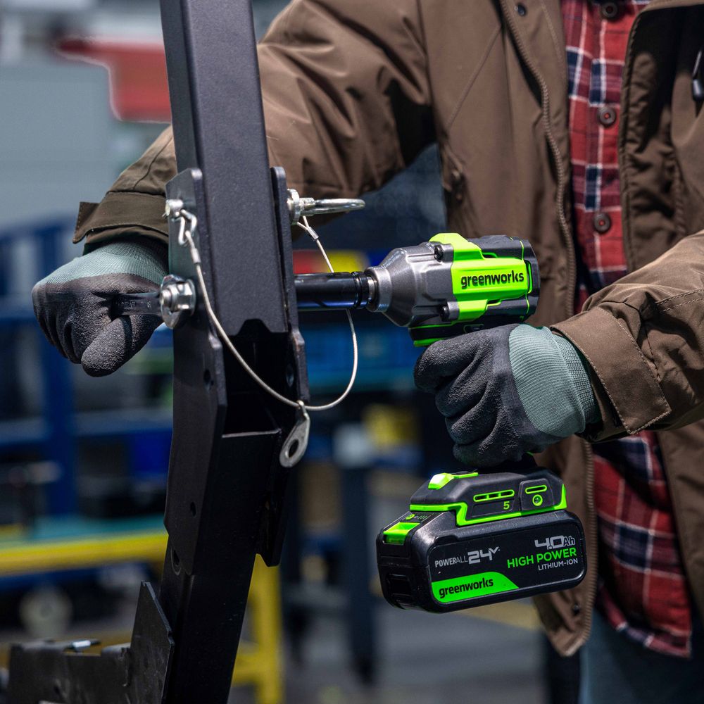 Гайковерт ударный акк. Greenworks IW5500, 24V, б/щет, 1/2'', 500Нм, 3 режима, 1х5Ач,ЗУ,кор (3805007CUG)